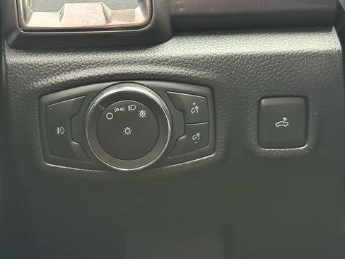 Used 2019 Ford Ranger Lariat w/ Equipment Group 501A Mid image 19