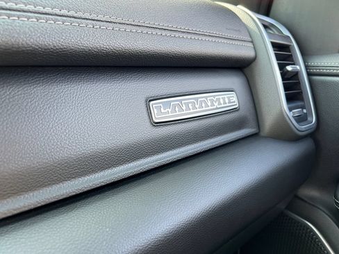 Used 2023 RAM 1500 Laramie AWD/4WD image 36