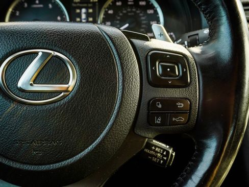 Used 2023 Lexus IS 300 w/ Comfort Package RWD image 33