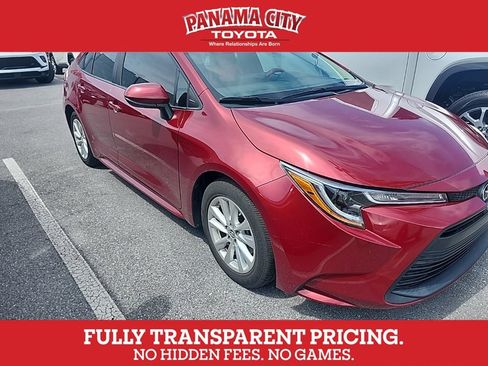 Used 2023 Toyota Corolla LE w/ LE Convenience Package FWD image 1