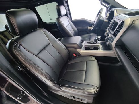 Used 2019 Ford F150 Lariat w/ Equipment Group 502A Luxury image 12