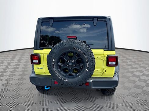 Used 2023 Jeep Wrangler Unlimited w/ Cold Weather Group AWD/4WD image 7