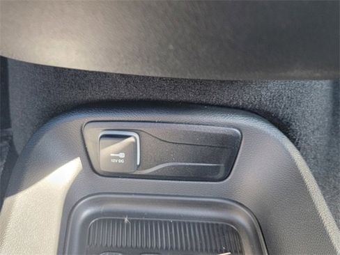 New 2026 Chrysler Pacifica Select image 29