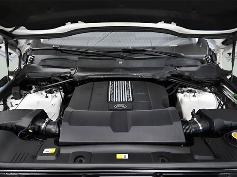 Used 2018 Land Rover Range Rover AWD/4WD image 35