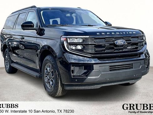 Used 2025 Ford Expedition Max Active image 1