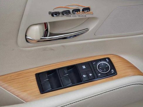 Used 2015 Lexus RX 450h AWD image 16