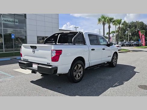 Used 2024 Nissan Titan SV w/ SV Bronze Edition Package RWD image 32