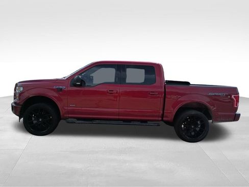 Used 2017 Ford F150 XLT w/ Equipment Group 302A Luxury AWD/4WD image 5