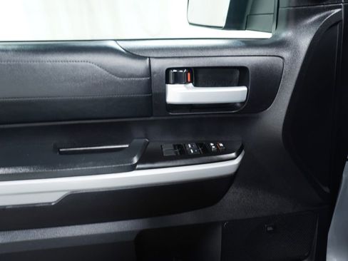 Used 2020 Toyota Tundra Limited image 25