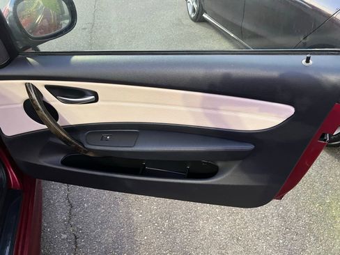 Used 2012 BMW 128i Coupe image 22