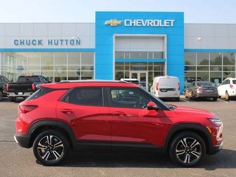 New 2026 Chevrolet TrailBlazer LT w/ Convenience Package FWD image 1