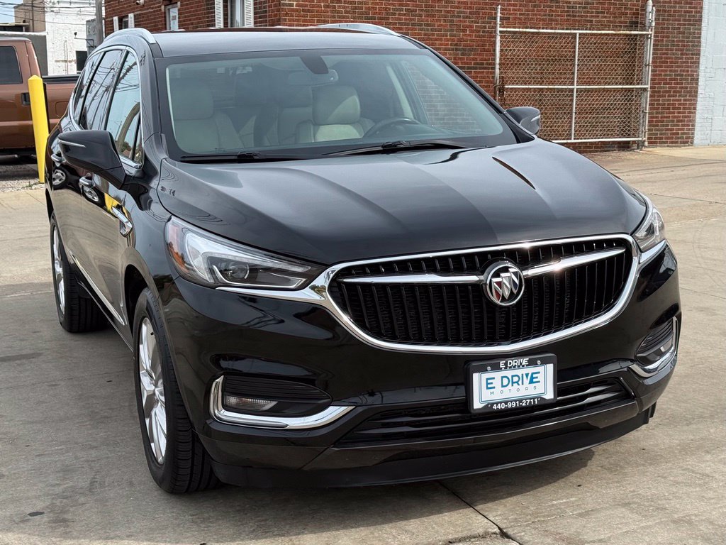 Used 2020 Buick Enclave Essence w/ Trailering Package, 5000 lbs. AWD/4WD image 3