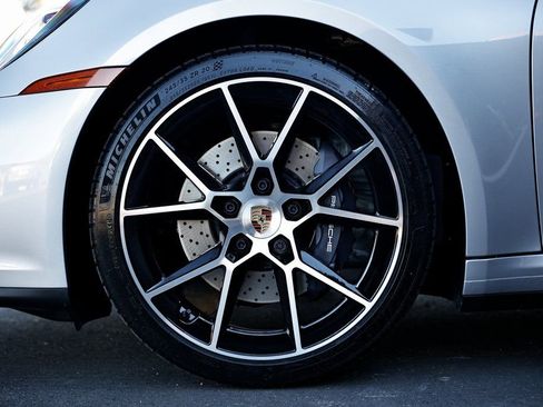 New 2026 Porsche 911 Carrera image 13