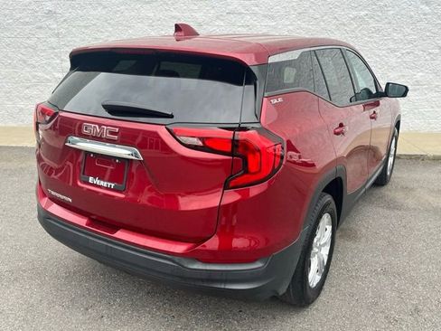 Used 2020 GMC Terrain SLE image 8