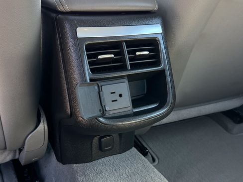 Used 2018 Chevrolet Impala LT w/ LT Leather Package FWD image 18