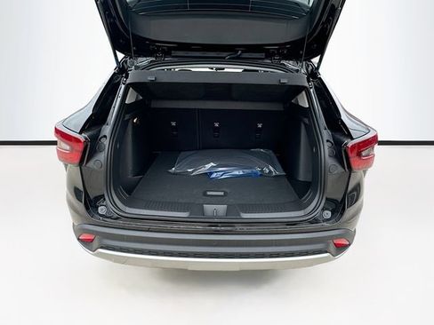 New 2026 Chevrolet Trax LT w/ Driver Confidence Package image 26