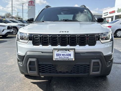 New 2026 Jeep Cherokee Overland image 2