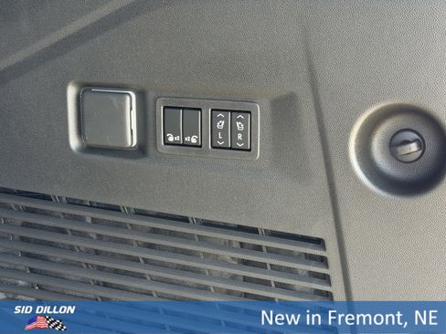 New 2026 GMC Yukon Denali image 6