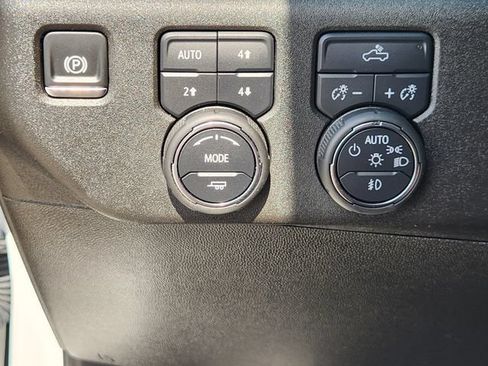 Used 2025 Chevrolet Silverado 1500 RST AWD/4WD image 21