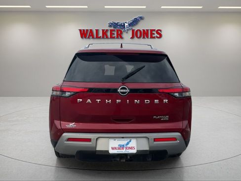 Used 2023 Nissan Pathfinder Platinum AWD/4WD image 6