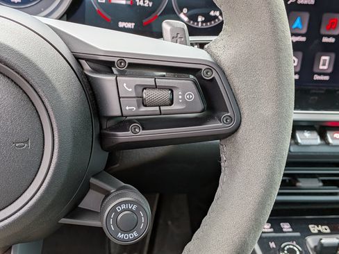 Certified 2023 Porsche 911 Carrera GTS RWD image 9