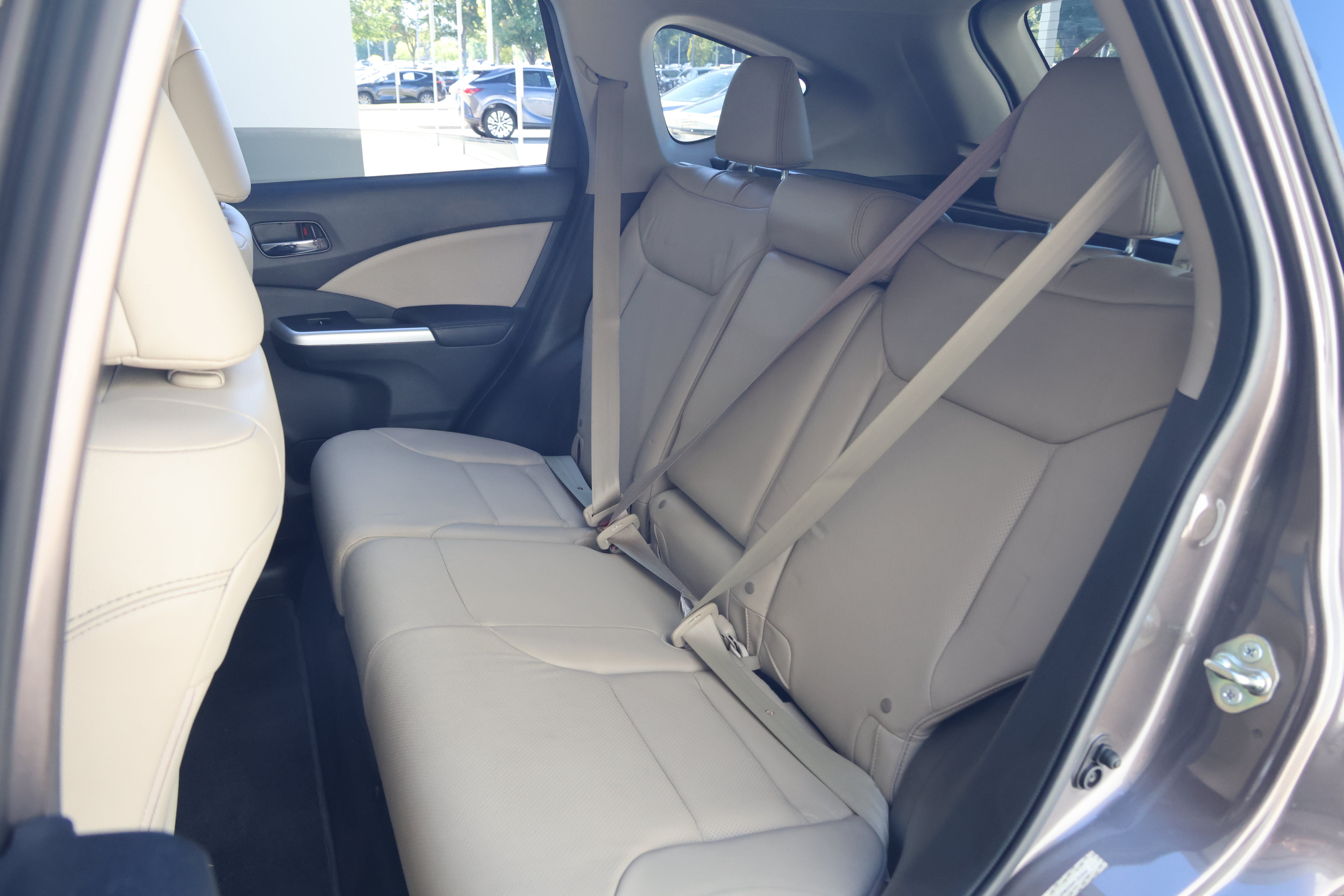 Used 2015 Honda CR-V Touring image 37