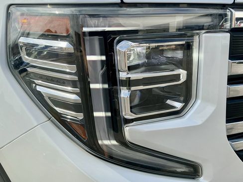 Used 2024 GMC Sierra 1500 SLT w/ SLT Premium Plus Package image 8