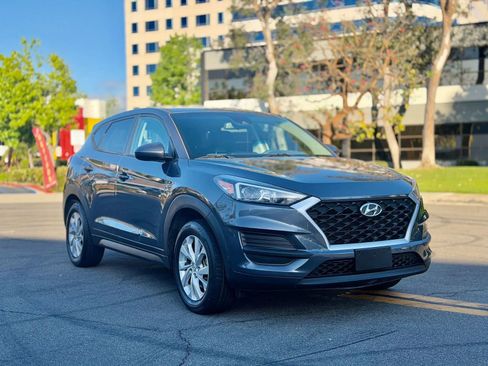 Used 2019 Hyundai Tucson SE image 3
