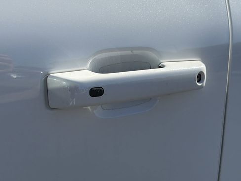 Used 2023 Ford F150 Lightning Lariat w/ Equipment Group 511A High image 38