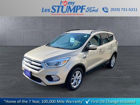 Certified 2017 Ford Escape SE w/ Equipment Group 201A image 1