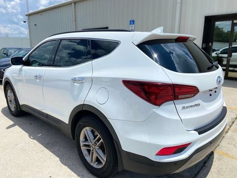 Used 2017 Hyundai Santa Fe Sport FWD image 3