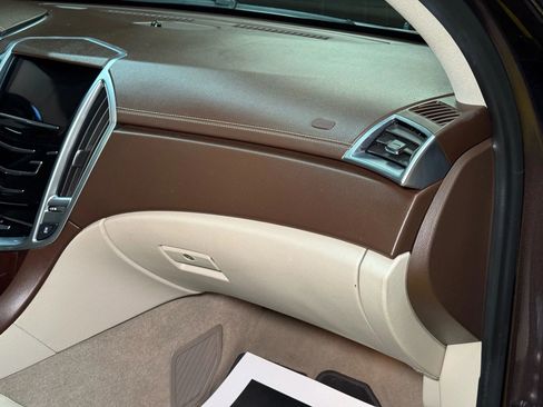 Used 2015 Cadillac SRX Luxury w/ Driver Awareness Package image 51