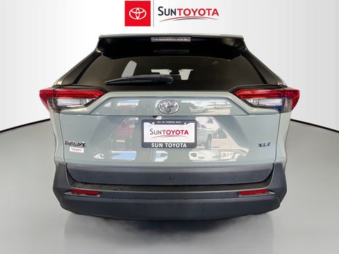 Used 2023 Toyota RAV4 XLE FWD image 5
