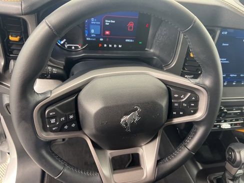 Used 2024 Ford Bronco Badlands image 20