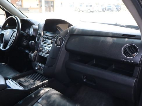 Used 2013 Honda Pilot Touring image 17