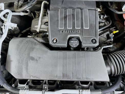 Used 2024 GMC Sierra 1500 Elevation AWD/4WD image 33