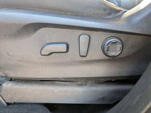 Used 2023 Subaru Ascent Touring image 20