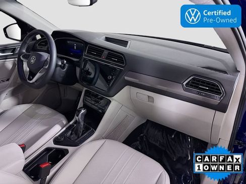 Certified 2024 Volkswagen Tiguan SE AWD/4WD image 28