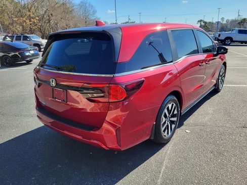 New 2026 Honda Odyssey EX-L image 2