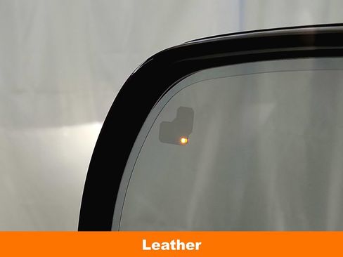Used 2023 Land Rover Range Rover SE AWD/4WD image 12