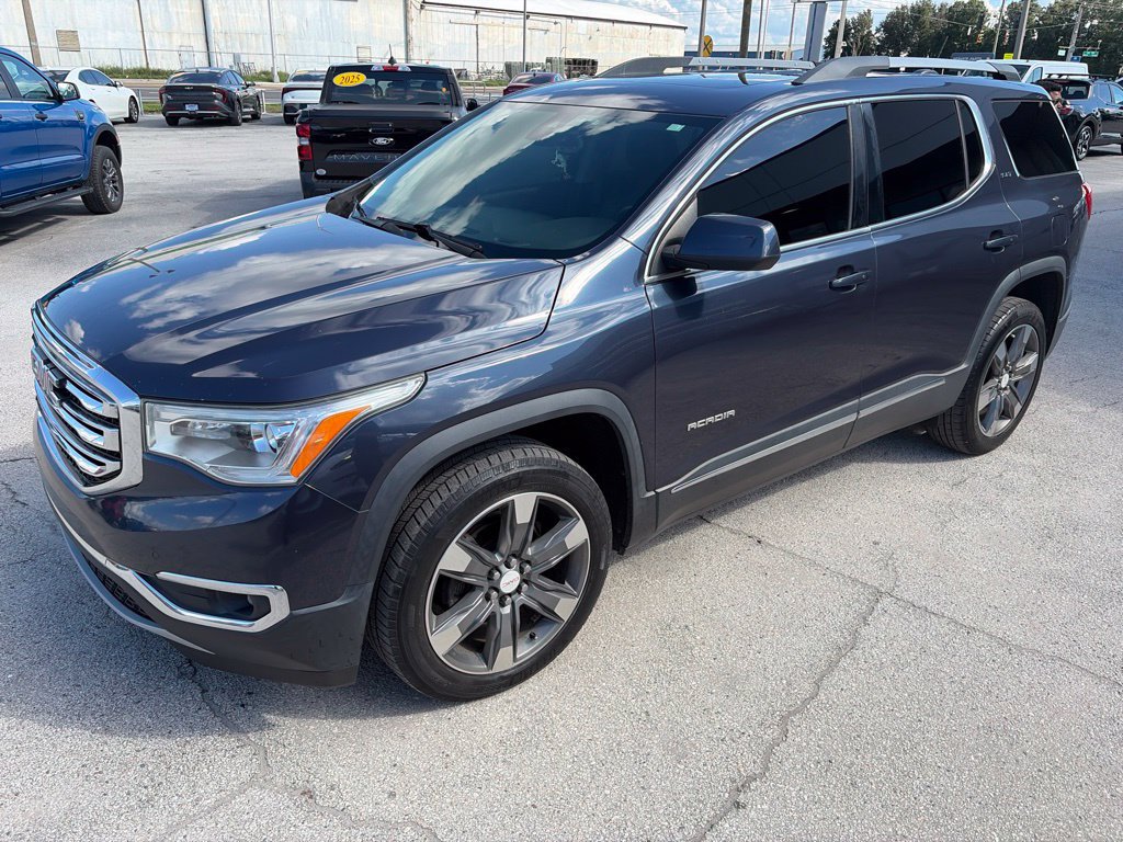 Used 2018 GMC Acadia SLT FWD image 2