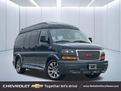 Used 2022 GMC Savana 2500 w/ Enhanced Convenience Package
