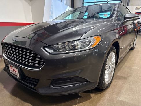 Used 2016 Ford Fusion SE image 53