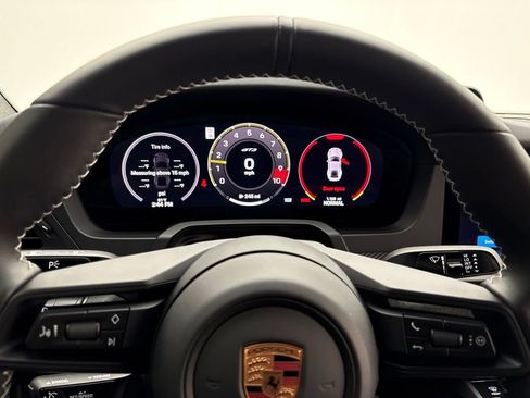 Certified 2026 Porsche 911 GT3 RWD image 21