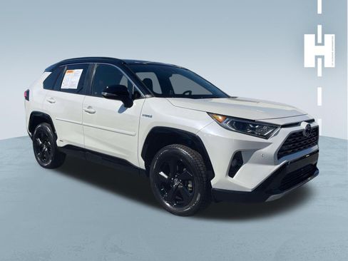 Used 2019 Toyota RAV4 XSE AWD/4WD image 1