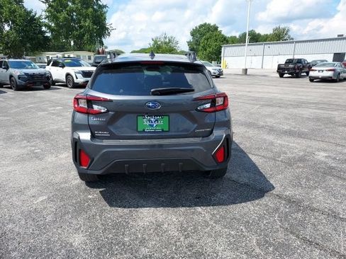 Used 2024 Subaru Crosstrek 2.0i Premium AWD/4WD image 4