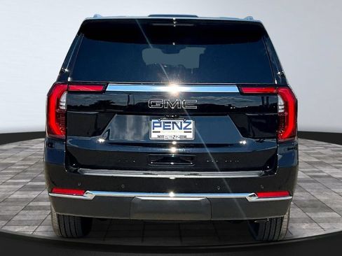 New 2026 GMC Yukon XL Elevation w/ Elevation Premium Package AWD/4WD image 4