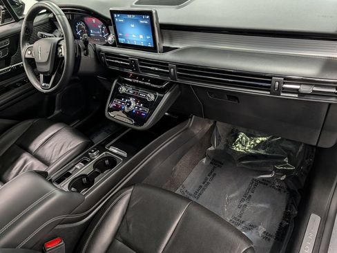 Certified 2022 Lincoln Corsair AWD w/ Premium Package image 33
