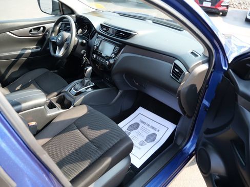 Used 2020 Nissan Rogue Sport S AWD/4WD image 24