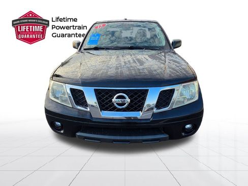 Used 2015 Nissan Frontier SV RWD image 4